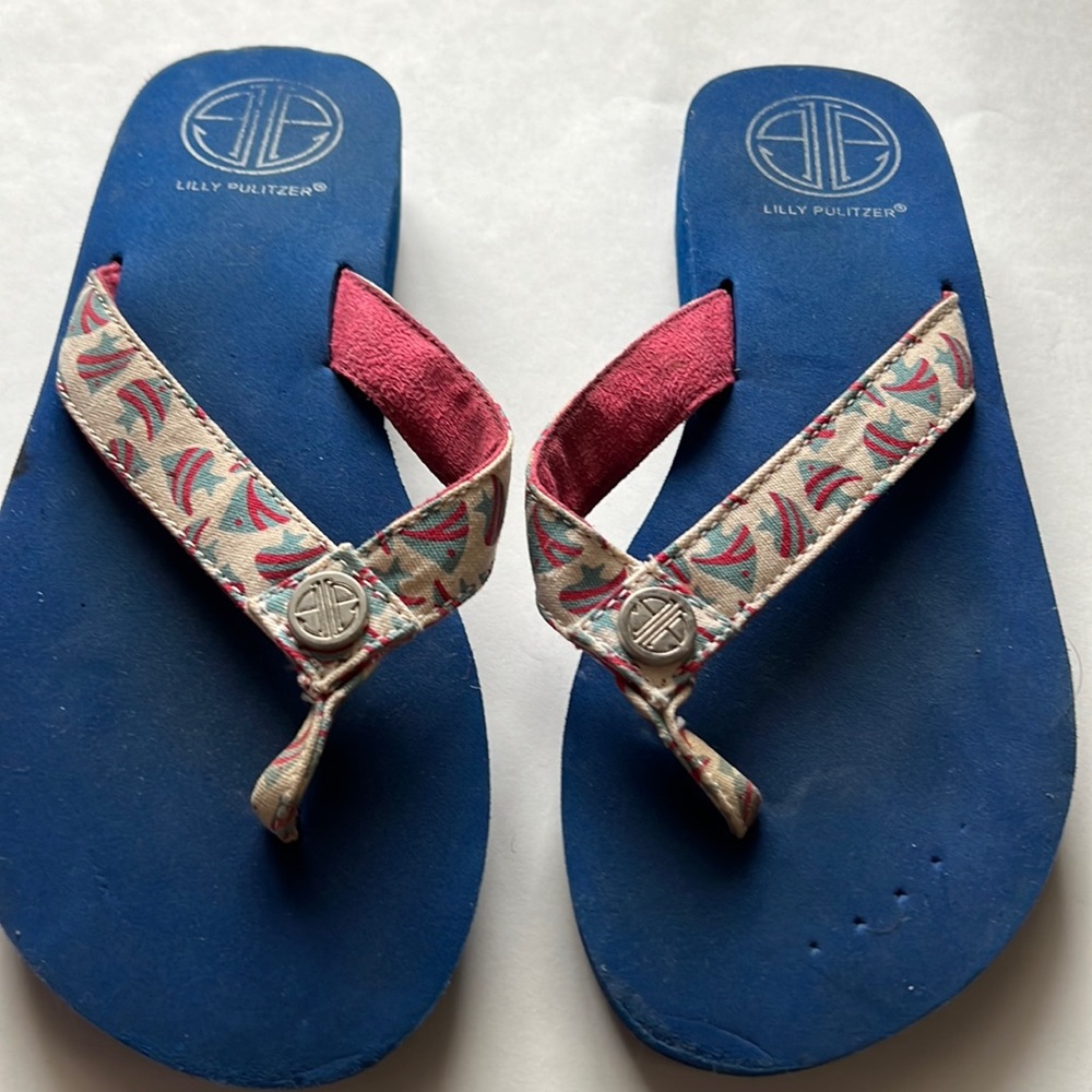 Lily Pulitzer beach flip flop SZ 5